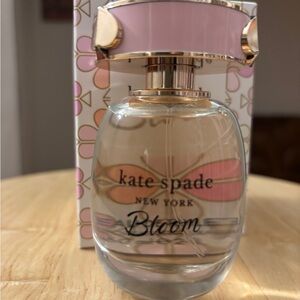 Kate Spade Bloom Eau de Toilette with Pink and Gold Design